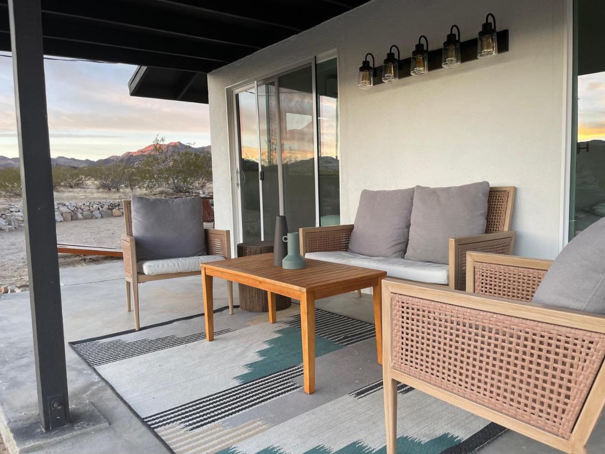 فيلا 1 Minute To Joshua Tree National Park, Hot Tub, Stars, Private - The Wkndr تونتي ناين بالمز المظهر الخارجي الصورة
